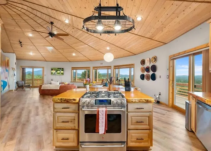 Pickleball Jacuzzi Grand Canyon Sleeps 12
