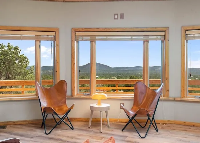 Pickleball Jacuzzi Grand Canyon Sleeps 12 Holiday home Williams